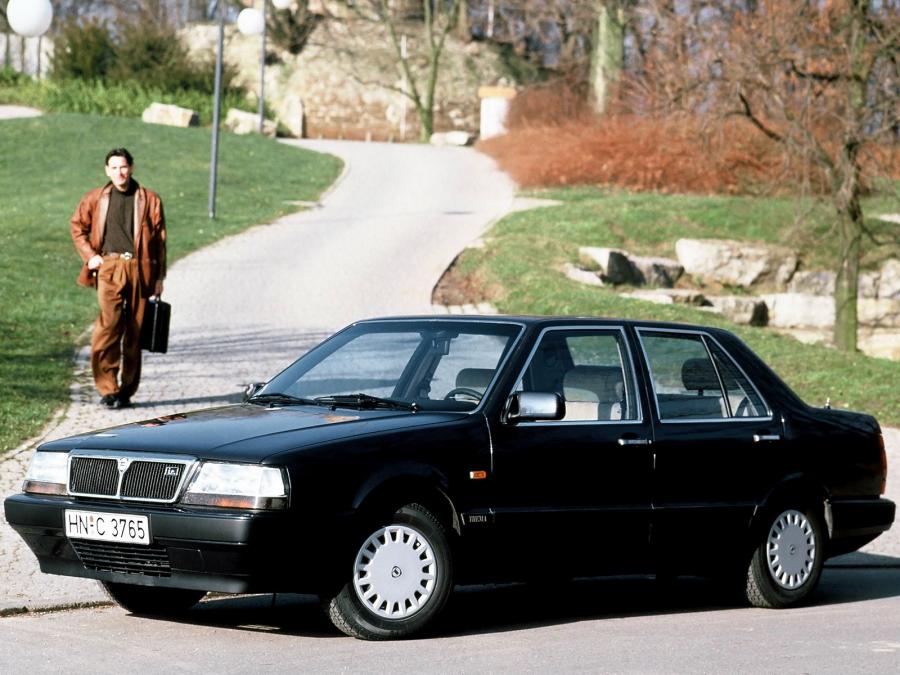  Lancia Thema 1984 года  (фото 23 из 26)